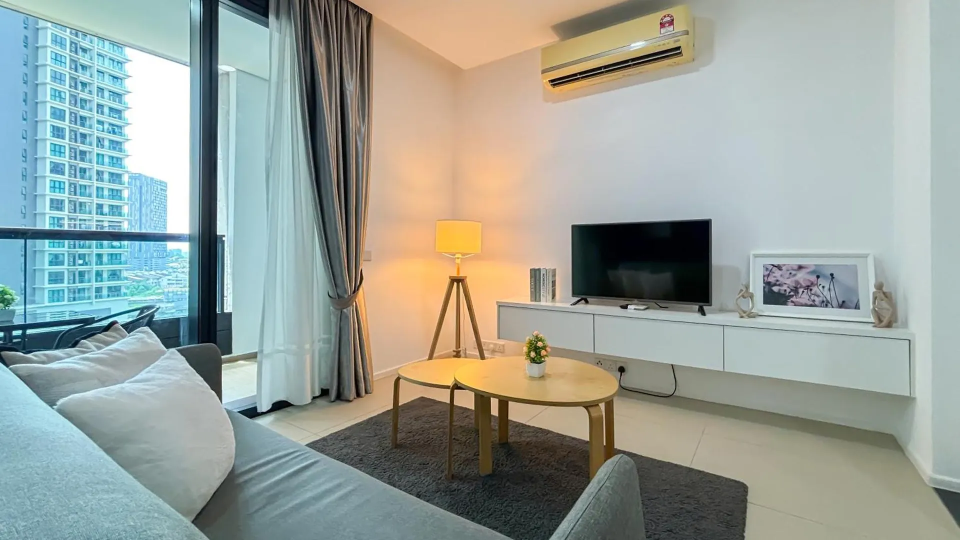 Arcoris Mont Kiara Apartment Kuala Lumpur Malaysia