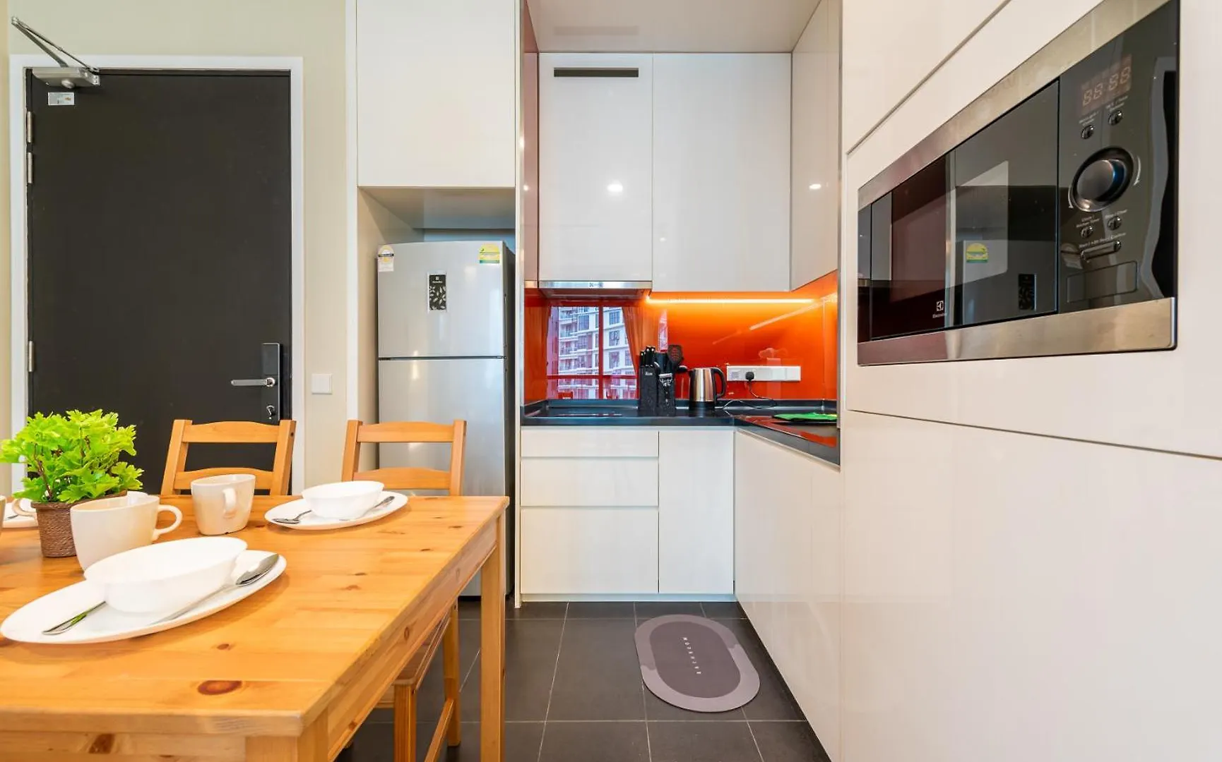 Arcoris Mont Kiara Apartment Kuala Lumpur