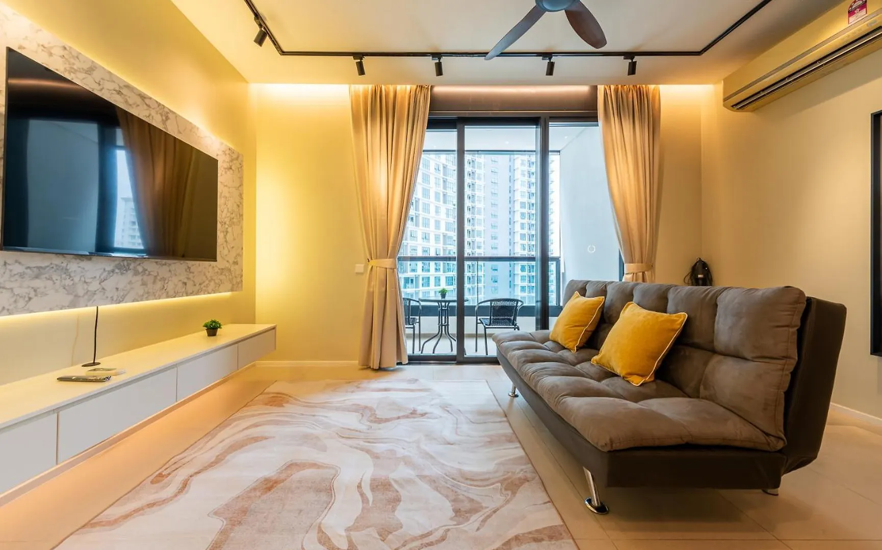 Arcoris Mont Kiara Apartment Kuala Lumpur